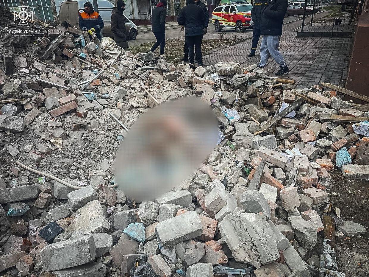 Update: Death toll of Russian missile strike on Novohrodivka rises to 3