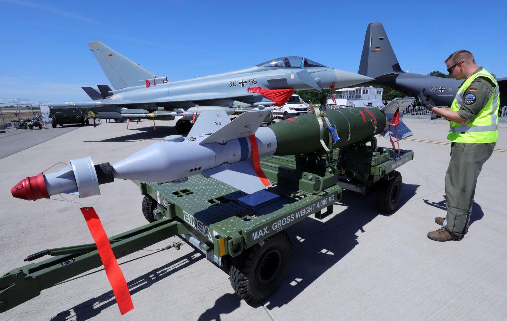 Russian media: Russia to start production of new glide bomb