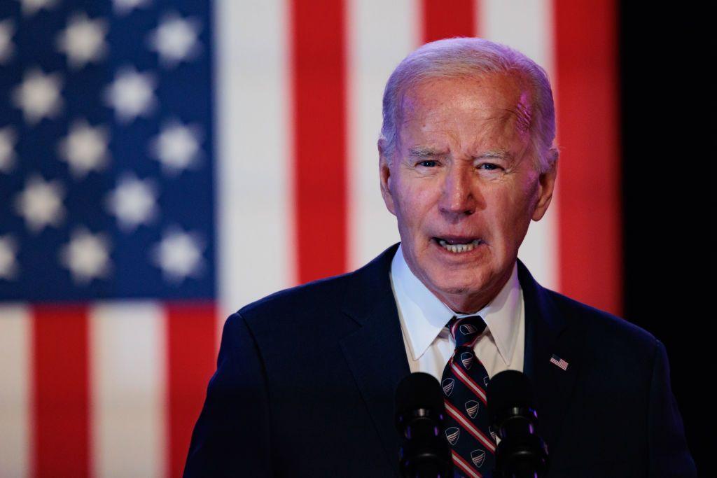 Biden invites congressional leaders to White House to discuss Ukraine aid, spending priorities