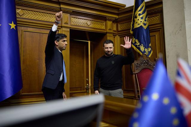 Ukrainians criticize historic UK security agreement as weak, but encouraging