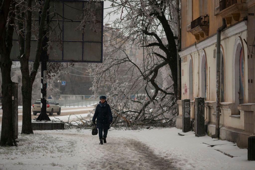 Governor: Russian missile downed over Kryvyi Rih
