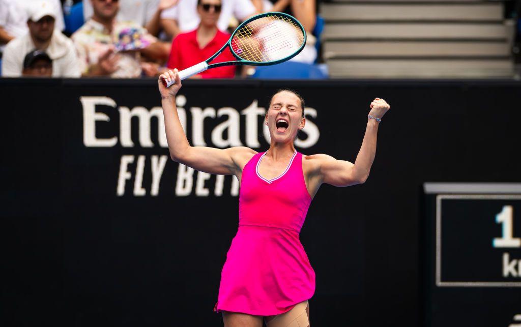 Ukraine's Kostiuk to play in tennis quarter-final after knocking out Russian opponent