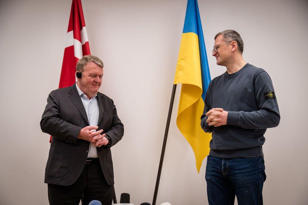 Kuleba: No delays expected in delivery of first F-16s from Denmark to Ukraine