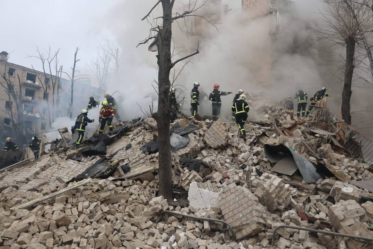Update: 7 killed, over 70 injured in Russian strikes across Ukraine