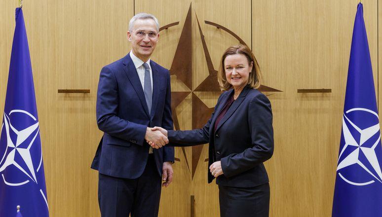 NATO signs contracts for $1.2 billion worth of artillery shells