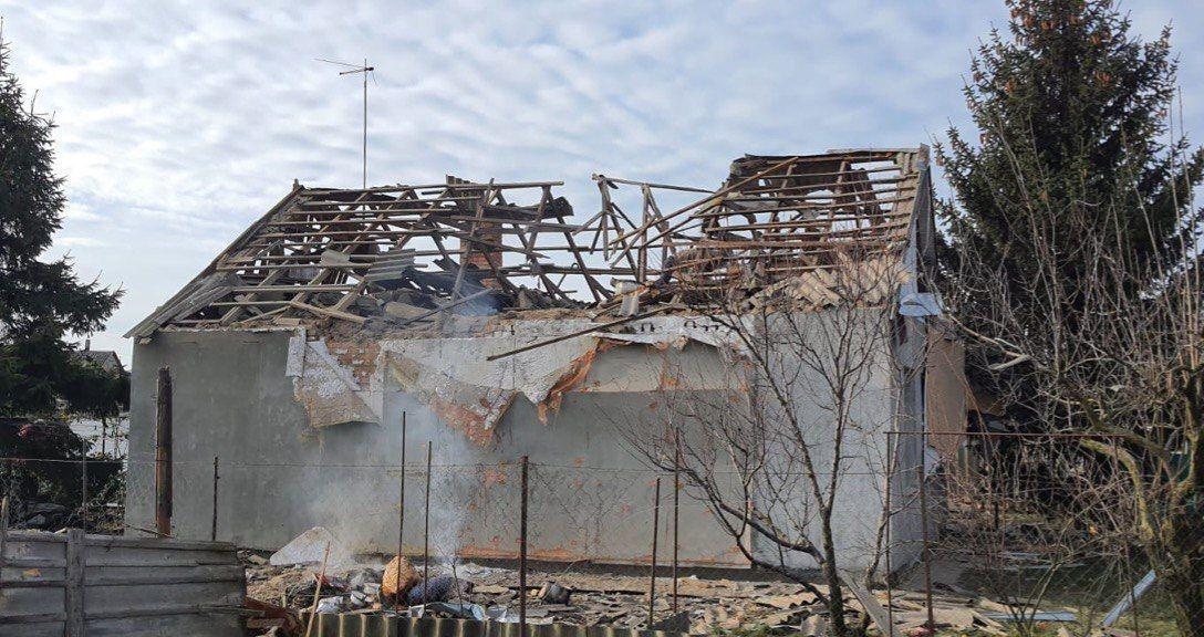 Russian shelling of Dnipropetrovsk Oblast's Nikopol kills 1 civilian, injures 2