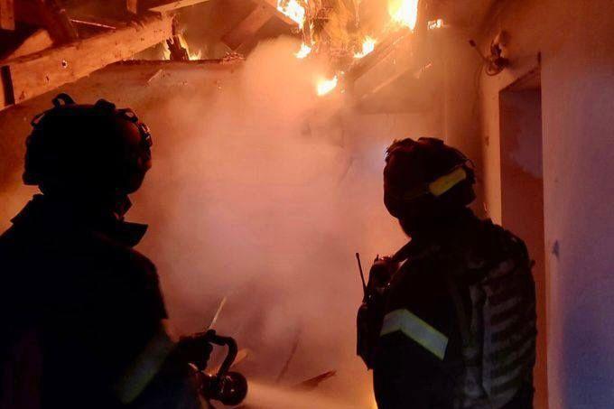 At least 6 people injured by Russian shelling in Kherson, 1 rescued from rubble