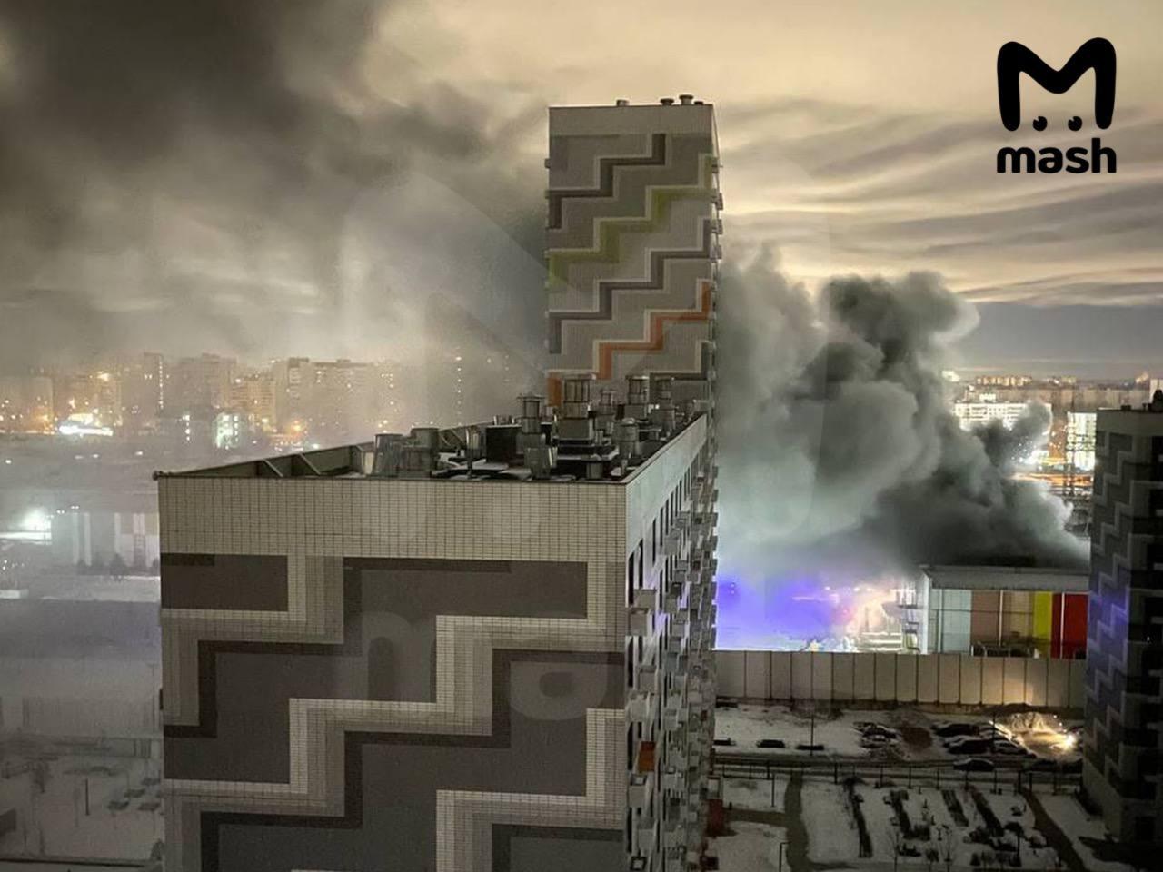 Russian media: Blackouts reported in Moscow following energy facility fire