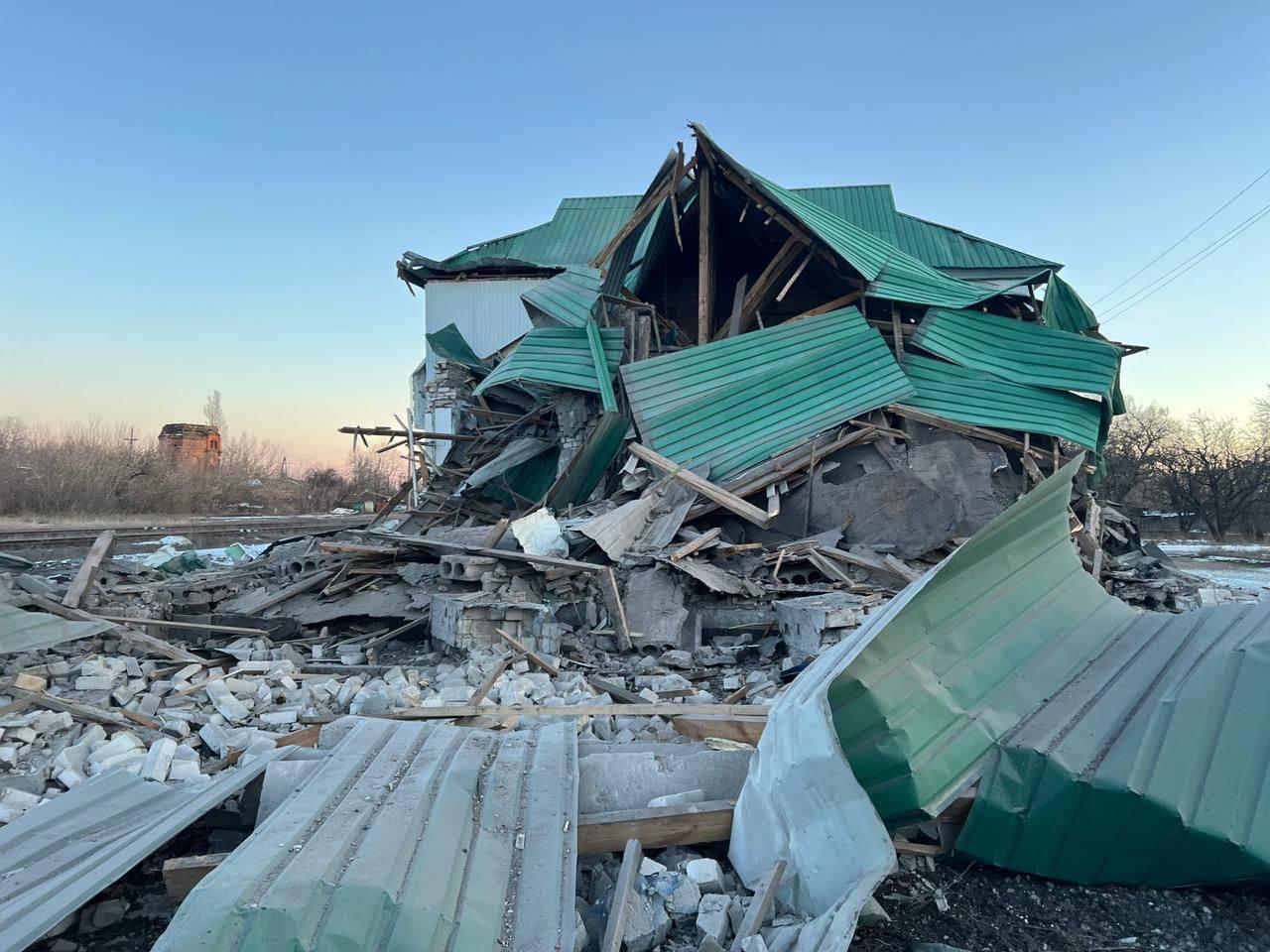 Russian attacks against Ukraine kill 8, injure 12 over past day