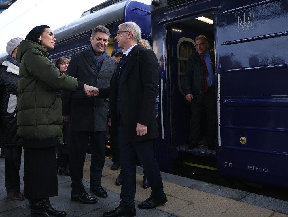 Bulgarian PM, ministers arrive in Ukraine for official visit
