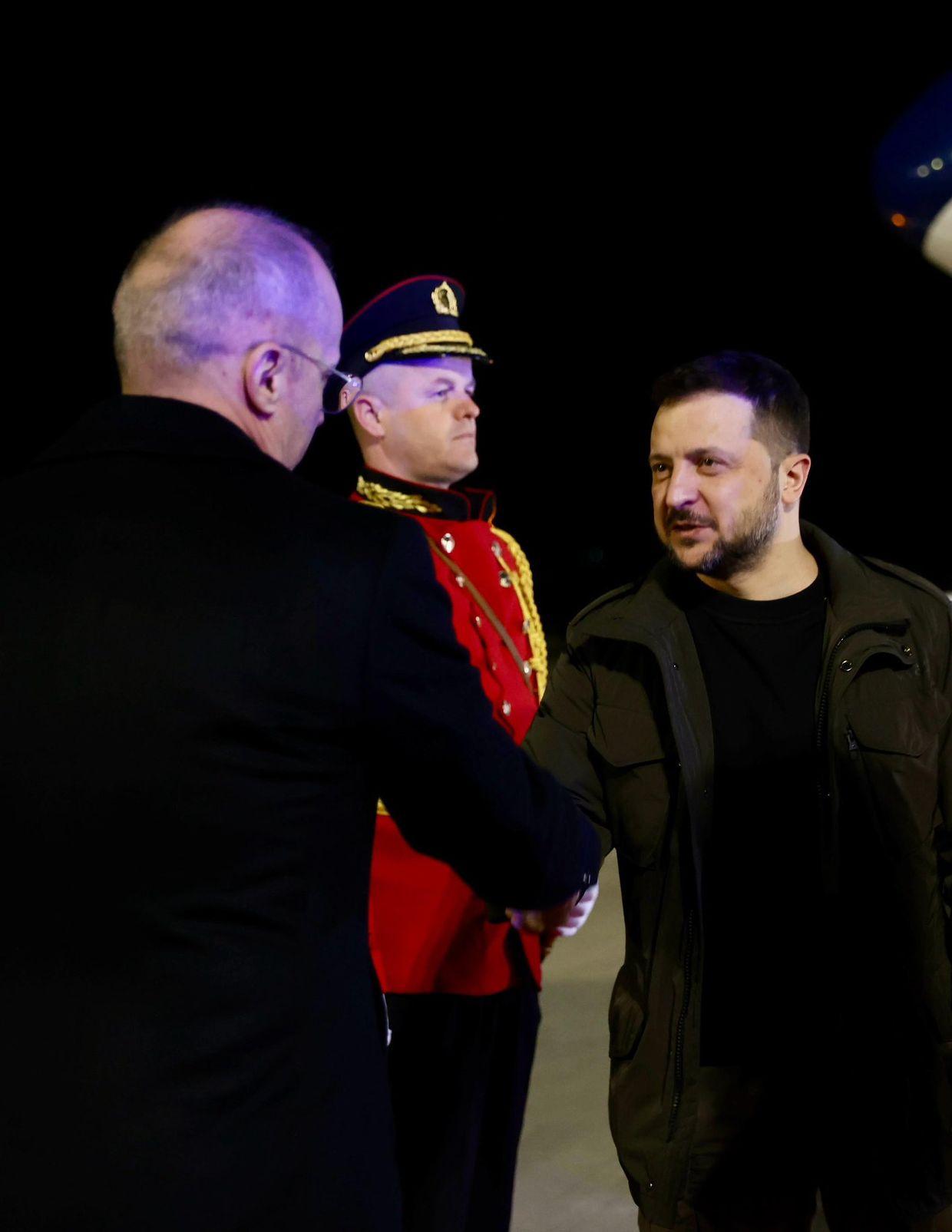 Zelensky arrives in Albania for Ukraine-Balkans summit