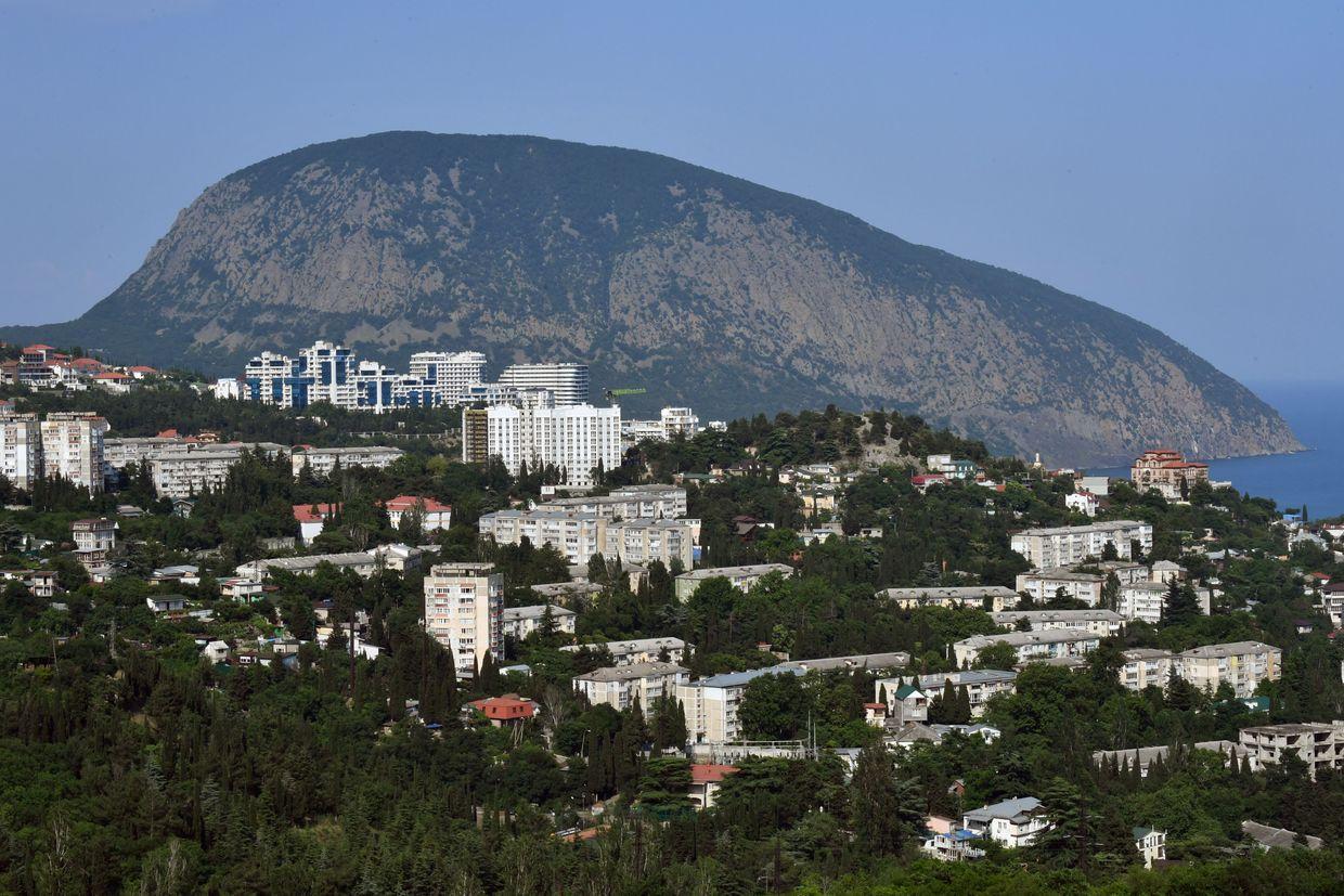 Source: Ukrainian forces hit command post in Russian-occupied Crimea