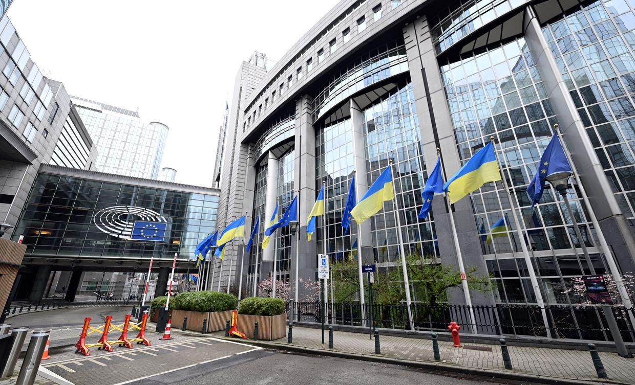 Politico: Russia uses Serbian agent to infiltrate EU institutions, intelligence says