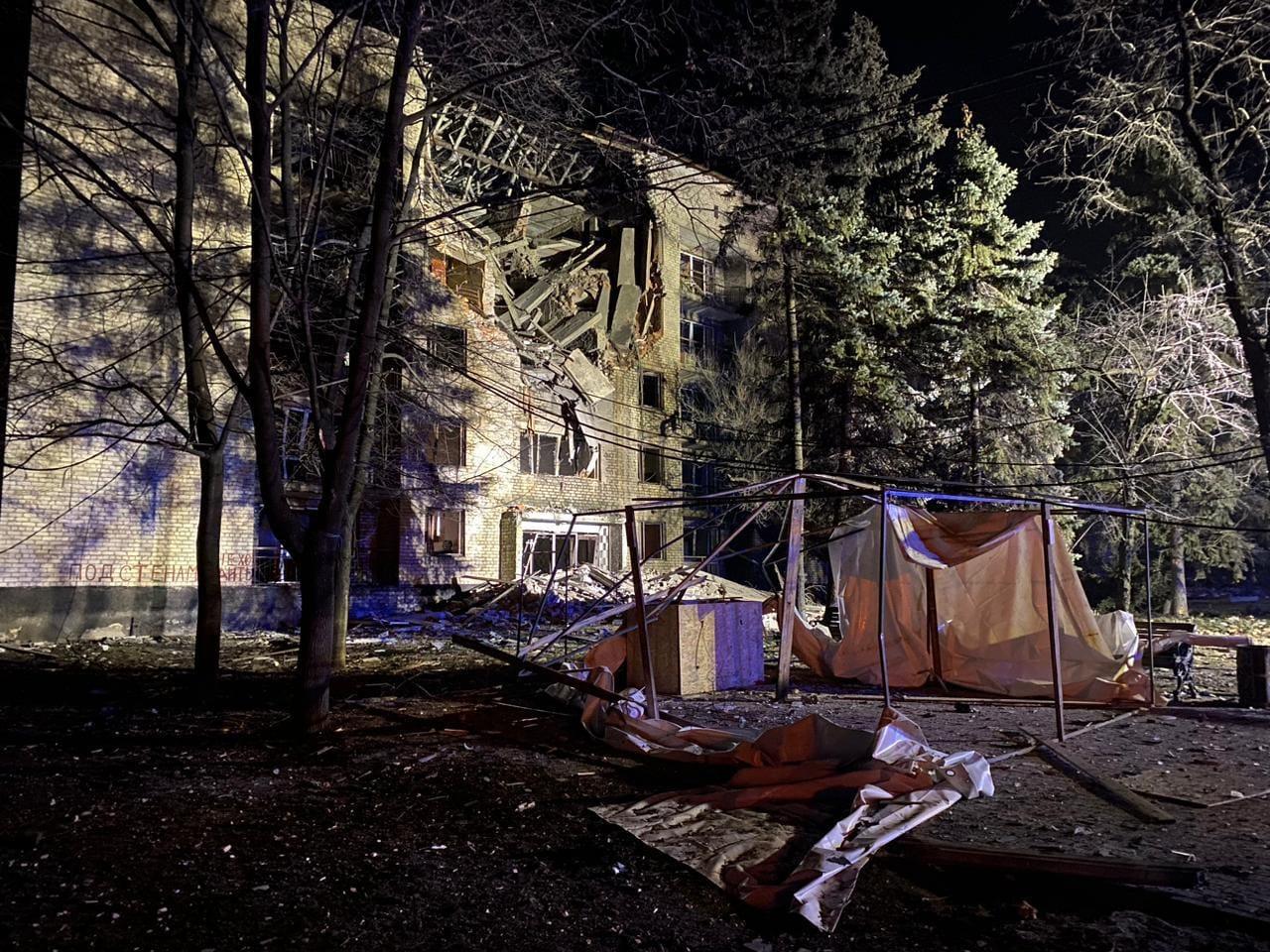 Russian attacks against Ukraine kill 3, injure at least 22 over past day