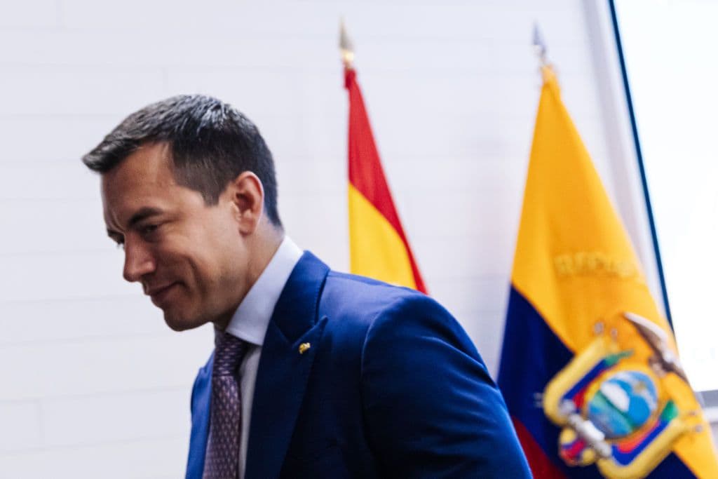 CNN: Ecuadorian president rejects sending US military supplies bound for Ukraine