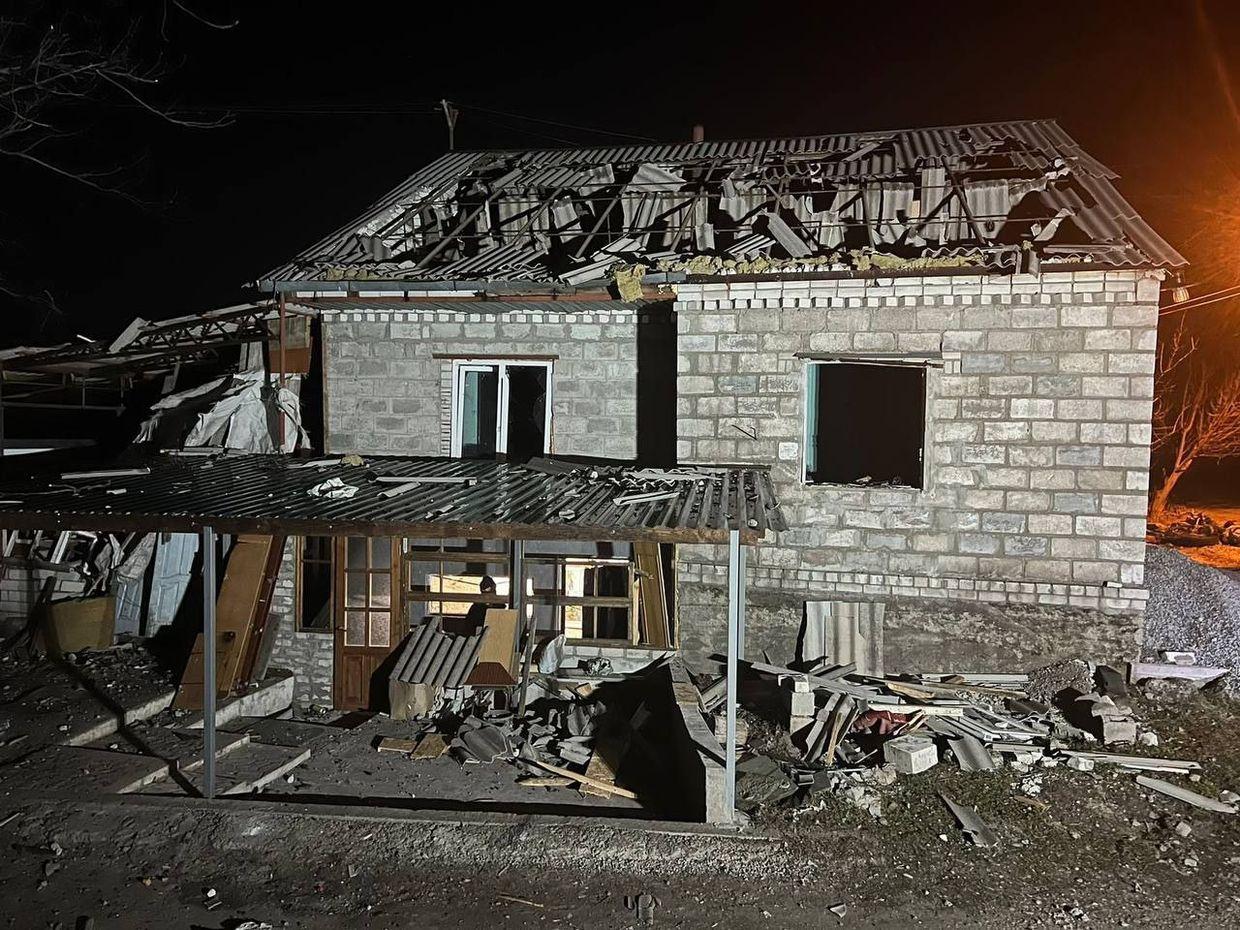Russian attacks against Ukraine kill 5, injure 10 over past day
