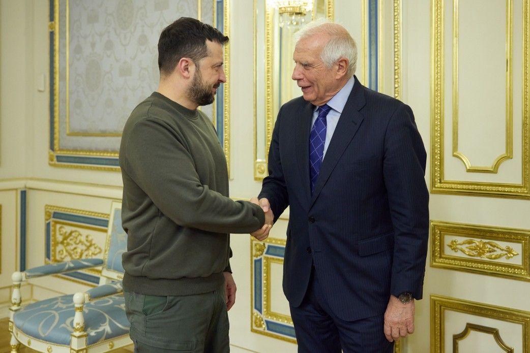 Zelensky, Borrell meet in Kyiv, discuss security cooperation, ammunition deliveries