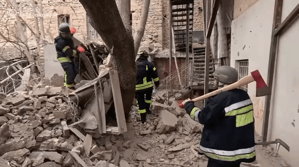 A screenshot of a video showing the aftermath of Russia's attack on Kherson on March 5, 2024.