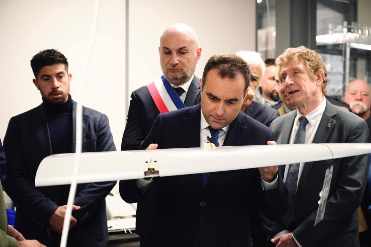 France will order 100 drones for Ukraine