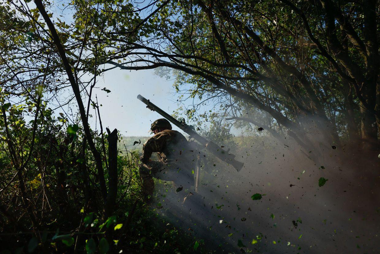 Ministry: Ukraine destroyed record 976 Russian artillery systems in March