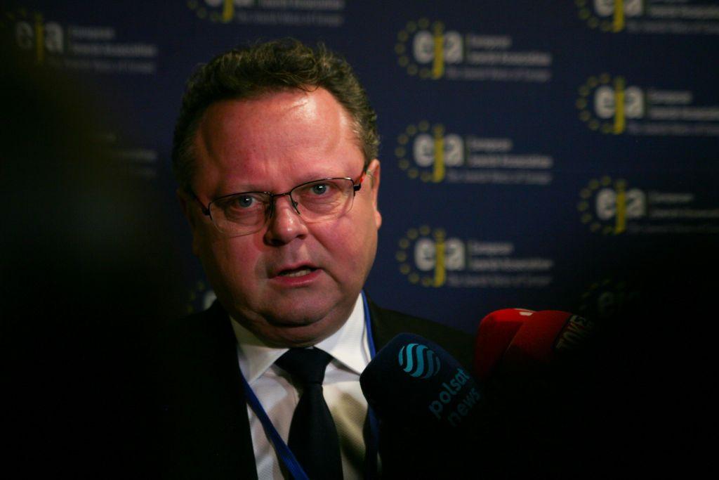 Poland considers suspending goods transport through Belarus