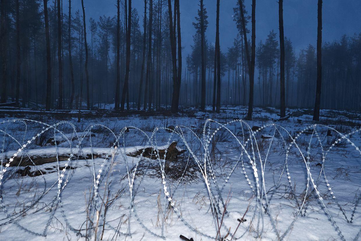 Zelensky: Ukraine building 2,000 kilometers of fortifications