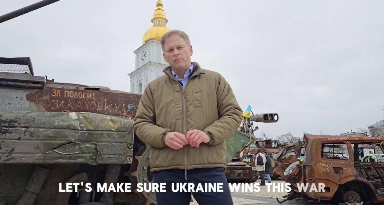 UK Defense Secretary Shapps visits Kyiv to 'raise alarm for democratic world'