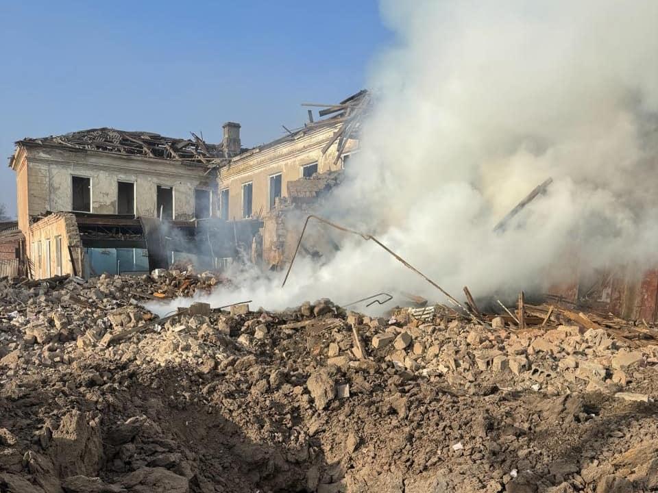 Russian attacks against 3 Ukrainian regions kill 4, injure 9 over past day