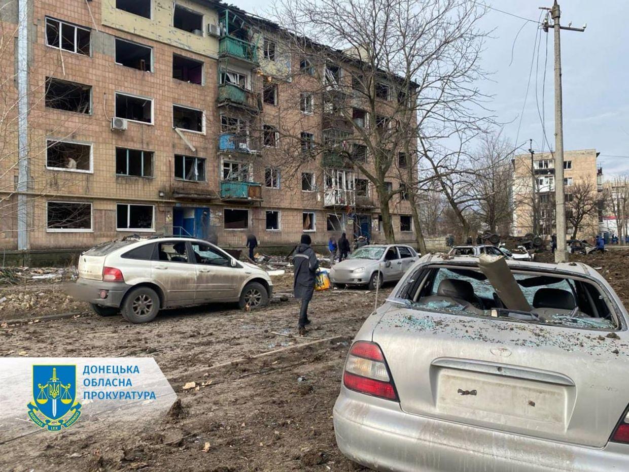 Prosecutor’s Office: Russian strikes on Donetsk Oblast towns wound 5