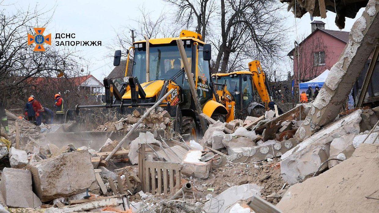 UPDATE: 3 killed, 29 injured in Zaporizhzhia as rescue operations conclude