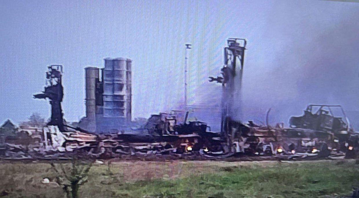 Military intelligence: Ukraine destroys missile launchers, radar stations at Russian military airfield in Crimea