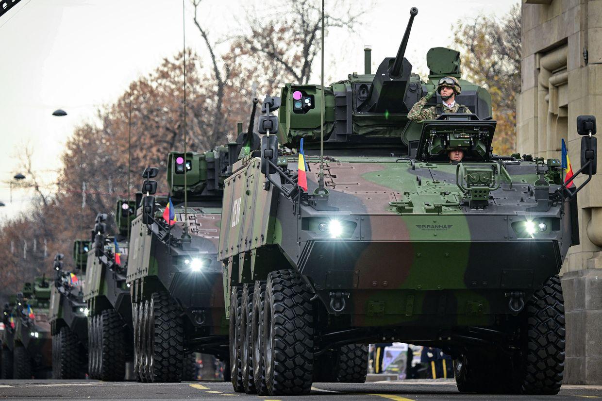 Romanian Defense Ministry proposes law enabling military intervention to protect Romanians abroad