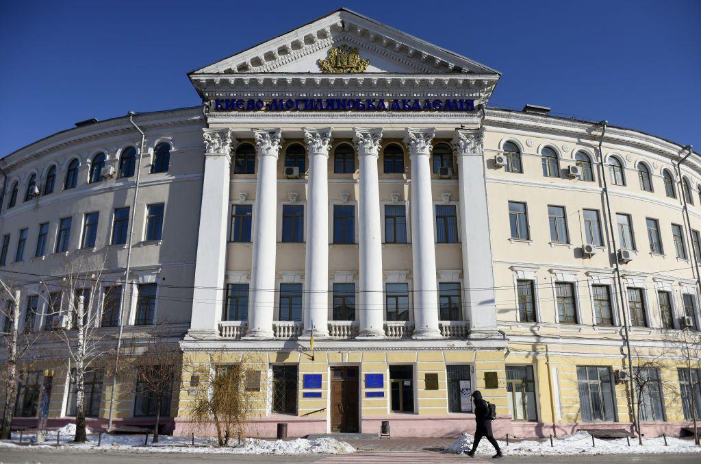 Education Ministry changes postgraduate enrolment conditions to fight draft evasion
