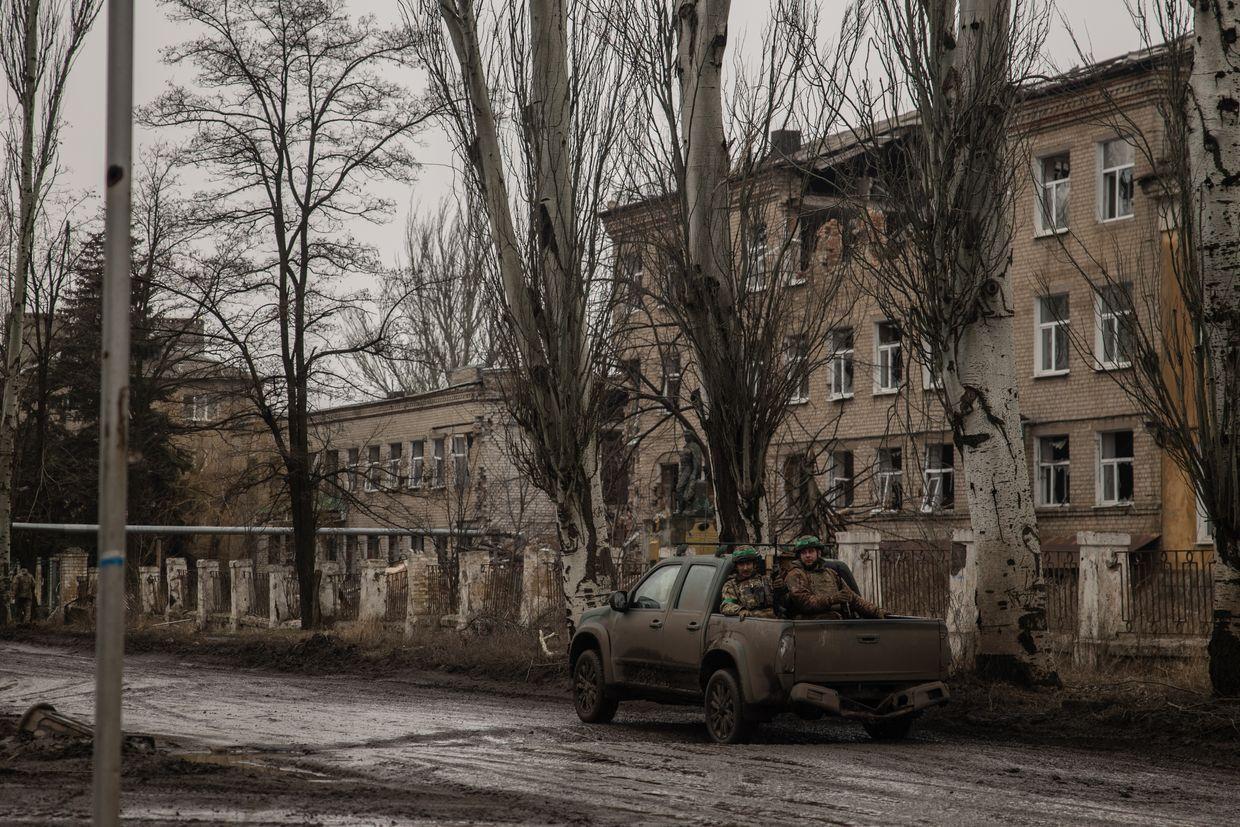 Ukraine withdraws from eastern Chasiv Yar neighborhood, military says