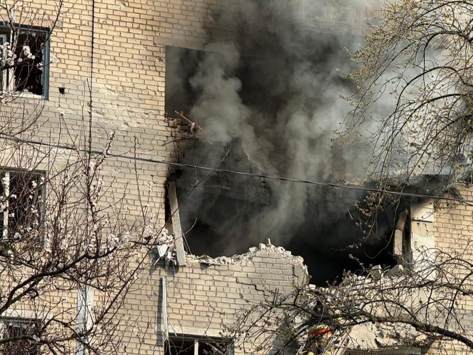 Authorities: Russian attacks in Donetsk Oblast kill 1, injure 5, including teenage girl
