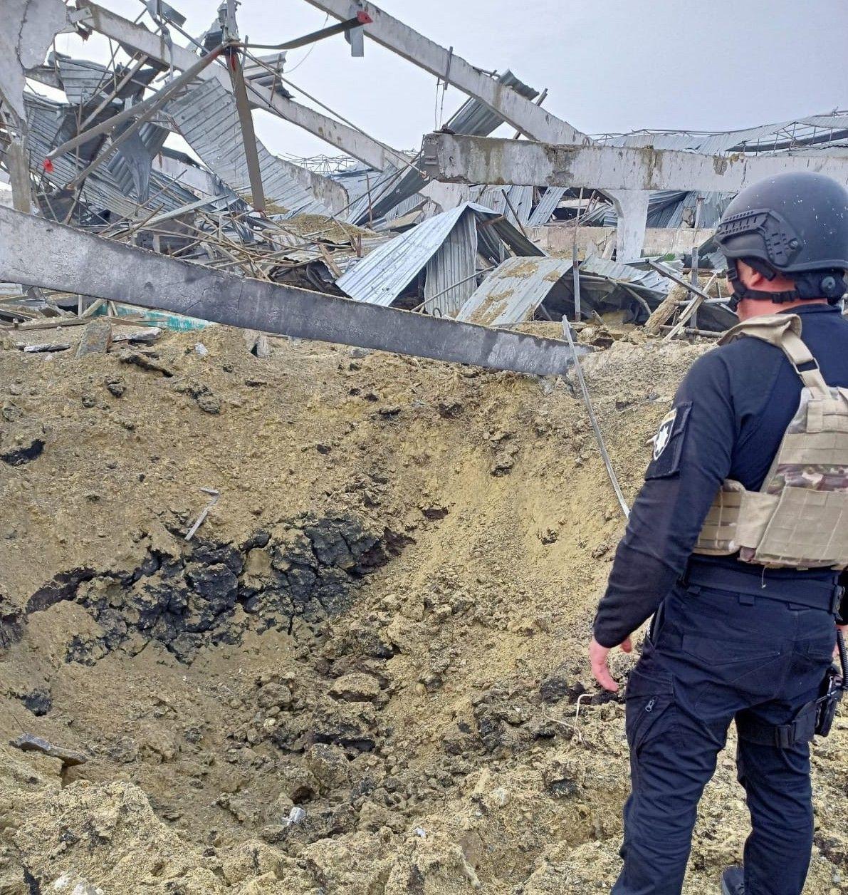 Russian attacks in Kharkiv Oblast injure 4