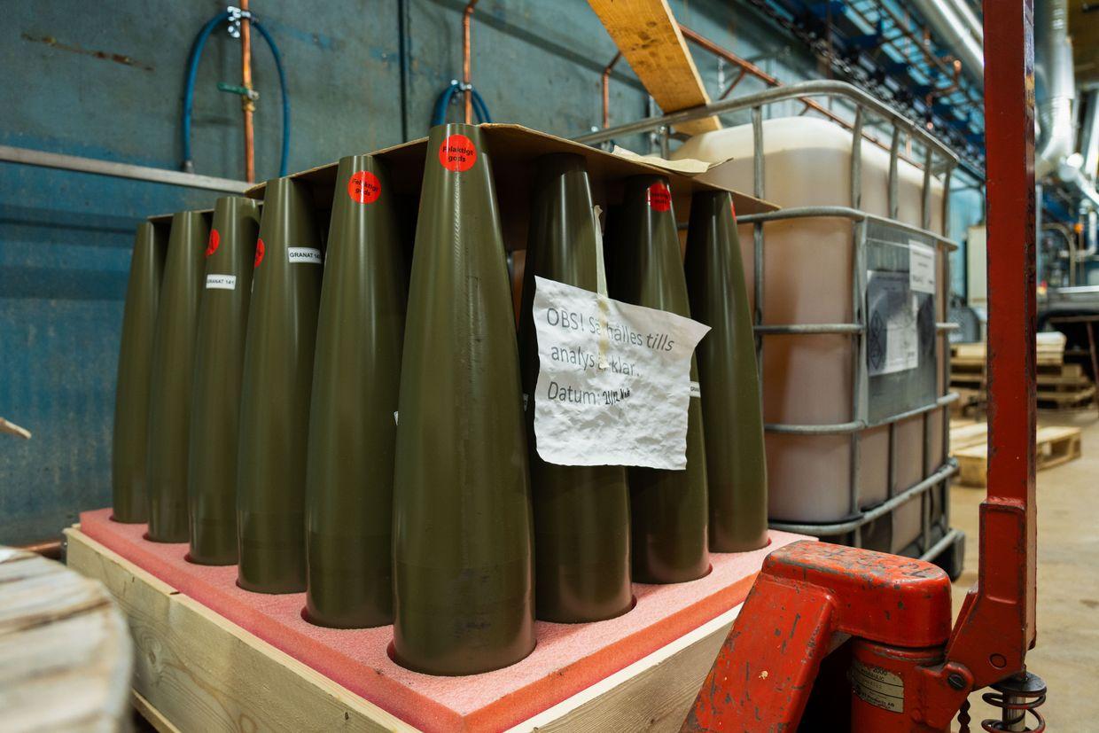 Germany plans to order additional 200,000 artillery shells from Rheinmetall, Reuters says