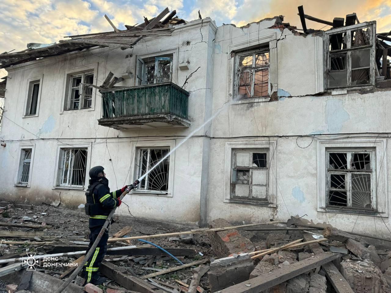Russian attacks against Ukraine kill 3, injure 11 over past day