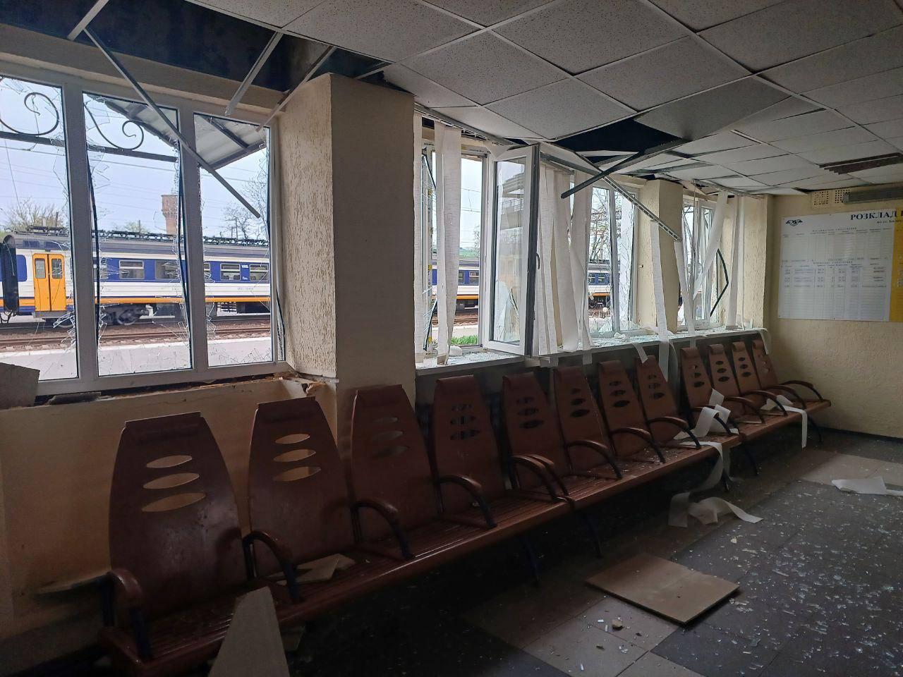 UPDATE: Russian attack on city in Kharkiv Oblast injures at least 11