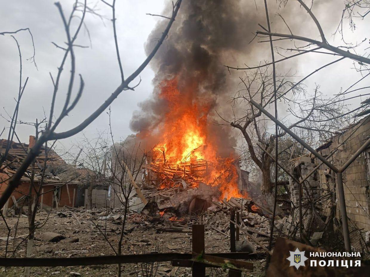 Russian strikes against Kharkiv Oblast city of Derhachi injures 4, including 3 children