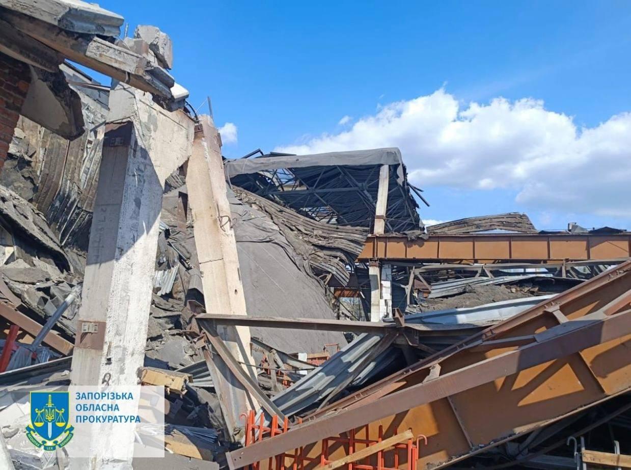 UPDATED: 3 killed, 8 injured in Russian attack on industrial facility in Zaporizhzhia