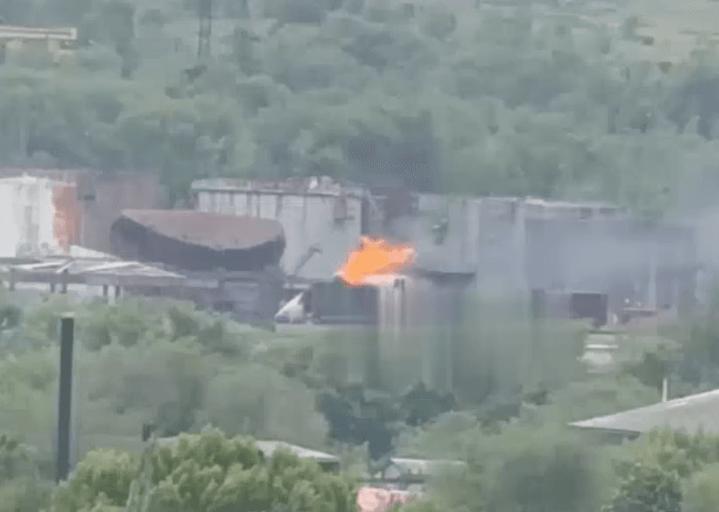 Zelensky: Ukrainian drones have struck over 30 Russian oil targets