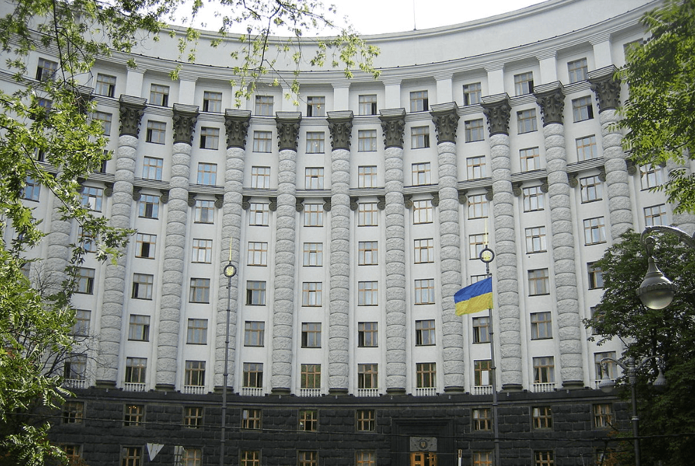 Government supports bill banning use of Russian-developed software