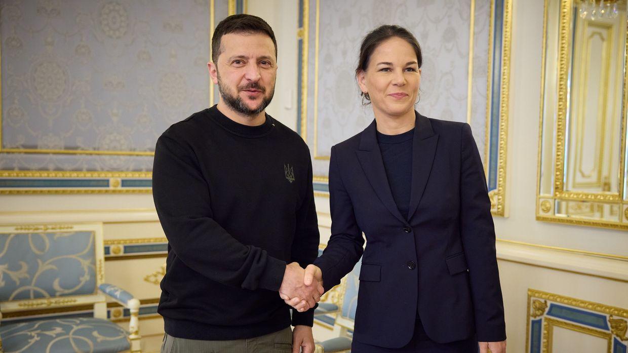 German foreign minister, European Commission voice support for Zelensky's legitimacy