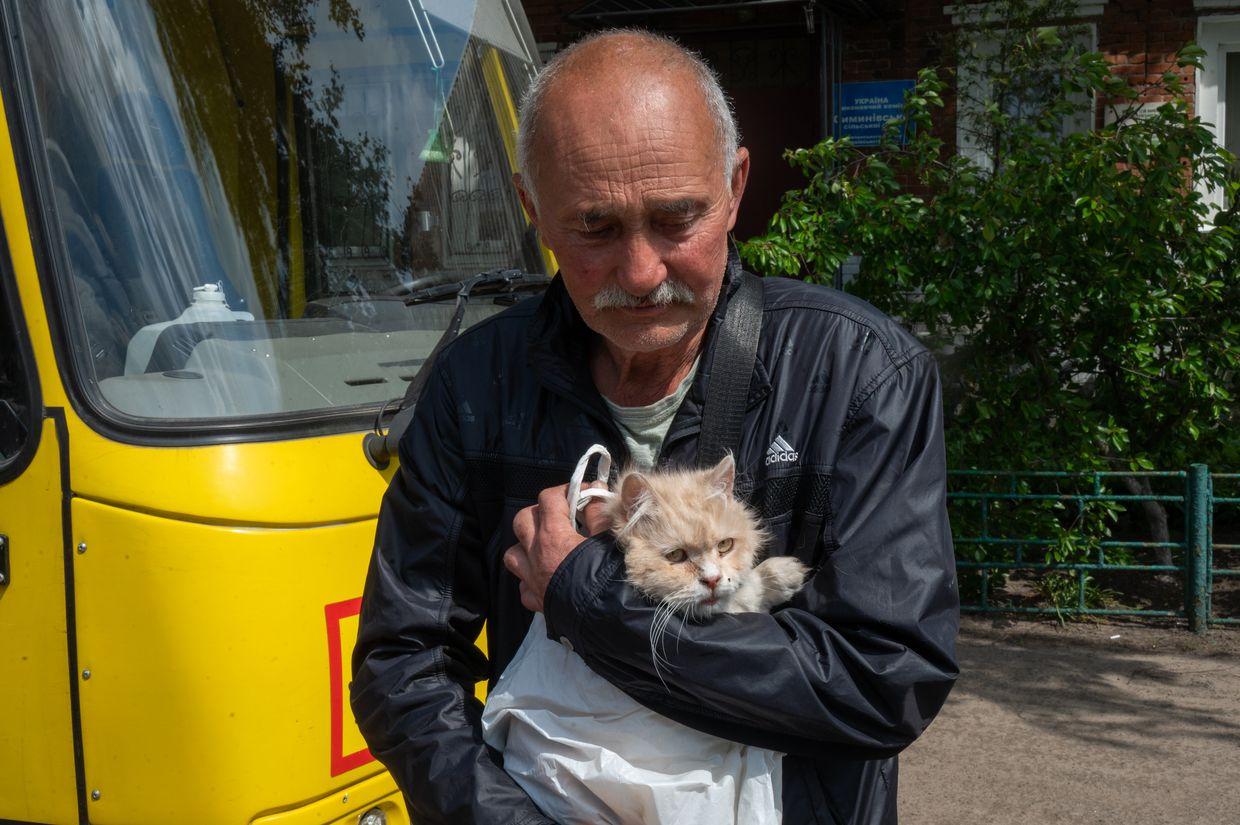 Governor: Up to 300 civilians remain in Vovchansk amid Russian advances