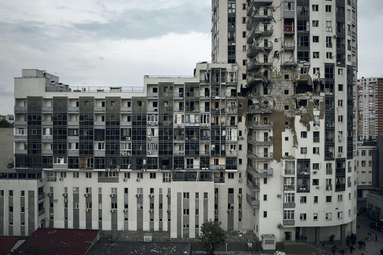 Record longest air raid alert in Kharkiv, six explosions recorded