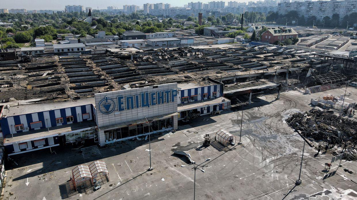 Unexploded aerial bomb found at site of Kharkiv hypermarket attack