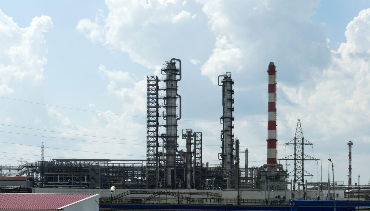 UPDATED: Ukrainian drones attack oil refineries in Russia's Ryazan, Voronezh oblasts