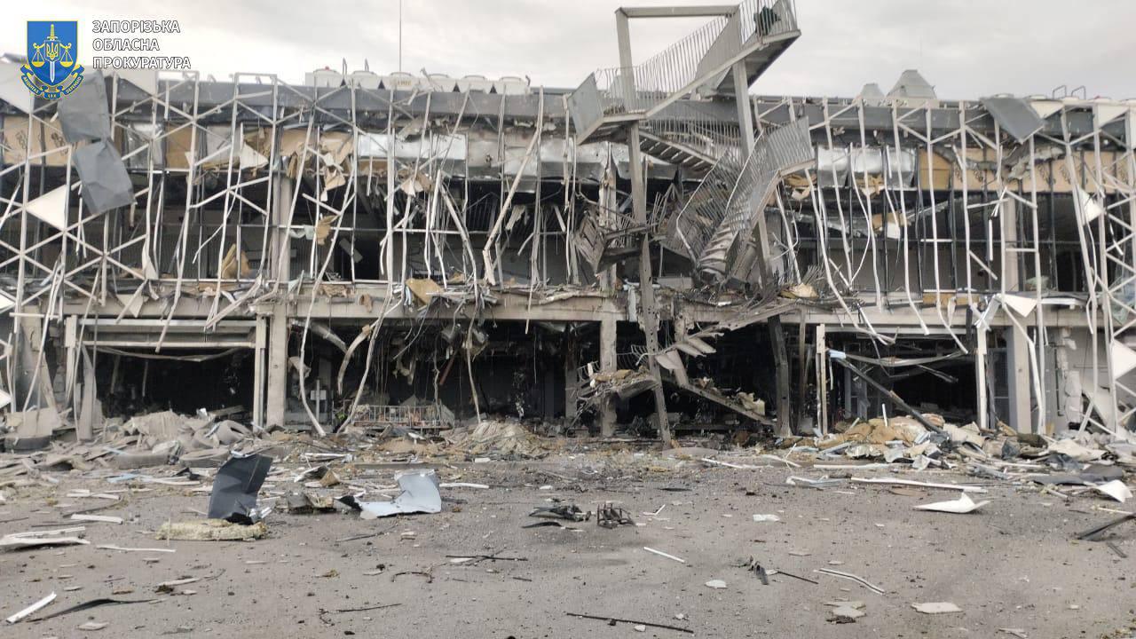 Updated: Russian forces hit Zaporizhzhia airport terminal with Kh-59 missile