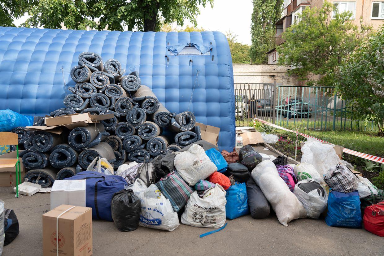 Ukraine evacuates children from Kharkiv Oblast's Zolochiv border area